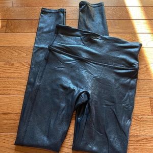 Black spanx with print